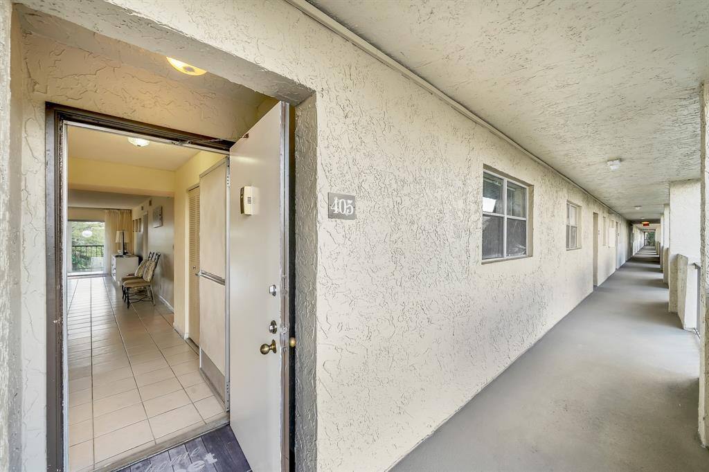 Condo for rent at 6200 NW 44th St #405, Fort Lauderdale, FL 33319