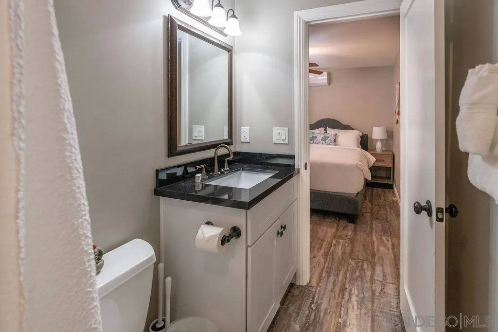 Apartment for rent at 841 Beryl St #841A, San Diego, CA 92109