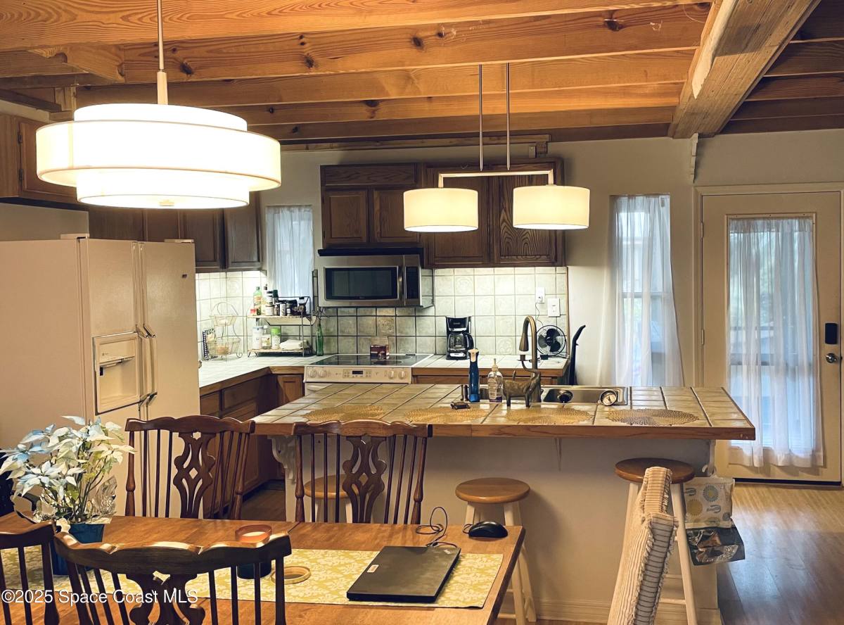 Condo for rent at 6301 Treetop Dr, Melbourne Beach, FL 32951