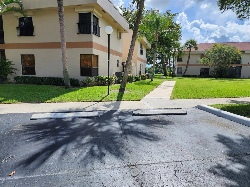 Condo for rent at 2738 Carambola Circle S #1913, Pompano Beach, FL 33066