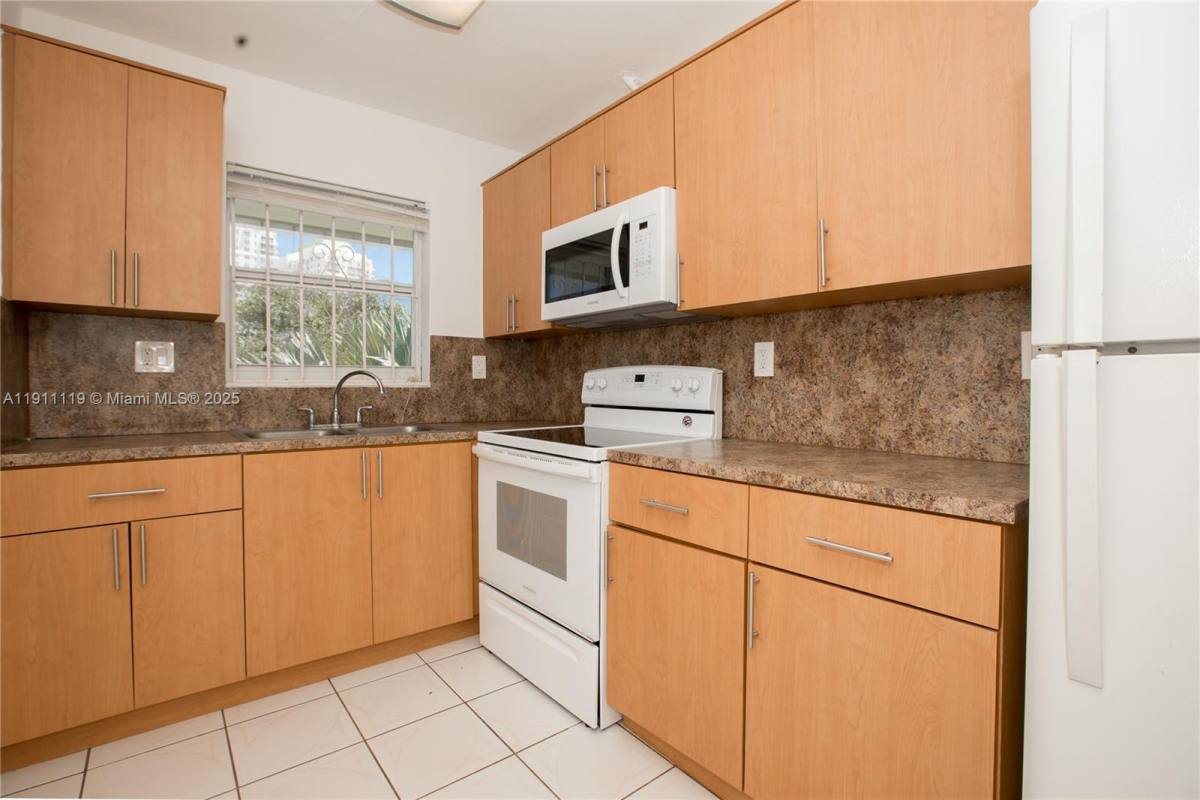Apartment for rent at 1060 NE 78th St #10, Miami, FL 33138