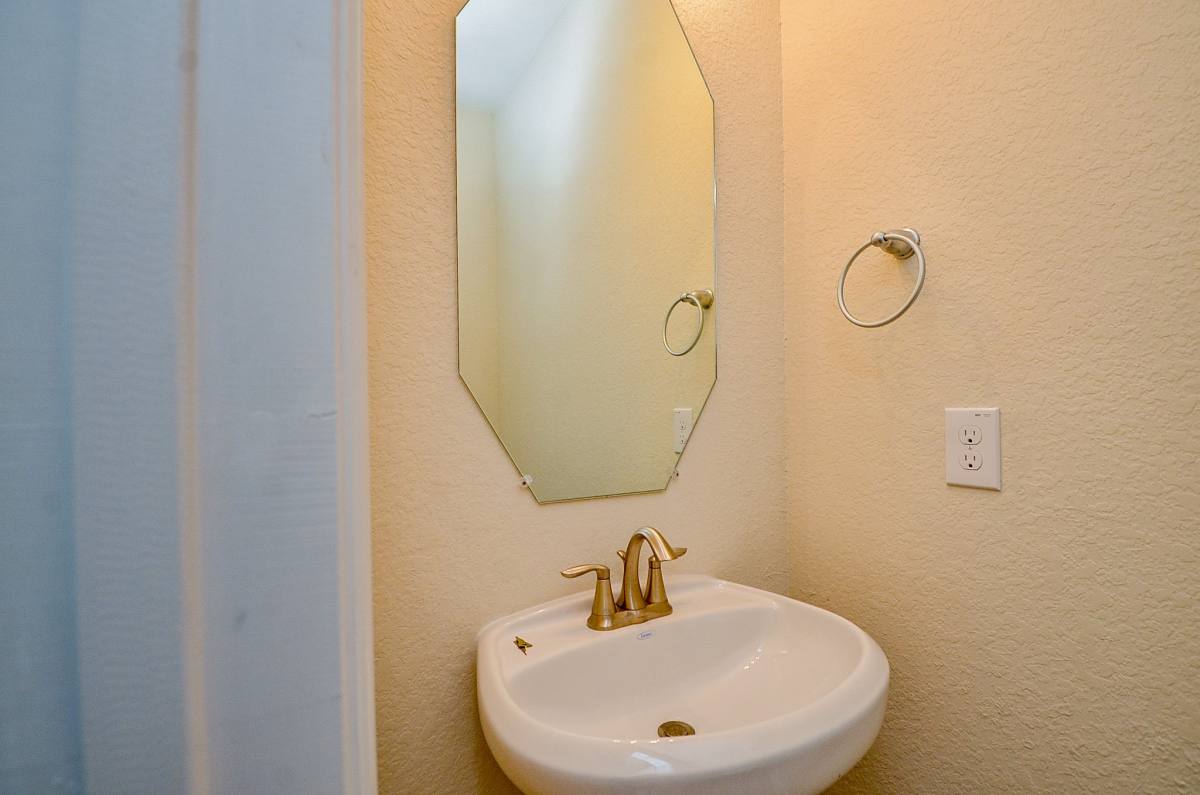 Apartment for rent at 5118 Brookshire Pass Dr, Brookshire, TX 77423