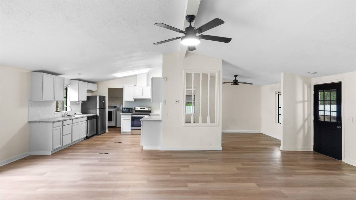 Apartment for rent at 2359 Virginia Ave, Montgomery, TX 77316