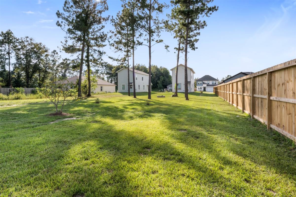 Apartment for rent at 1044 Rd 5203, Cleveland, TX 77327