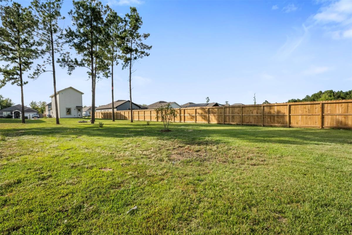 Apartment for rent at 1044 Rd 5203, Cleveland, TX 77327