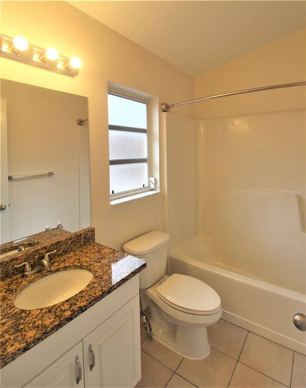 Apartment for rent at 867 Ponder Ave #867, Sarasota, FL 34232