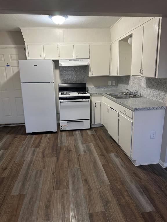 Apartment for rent at 2425 Parkside Ave #260, Irving, TX 75061