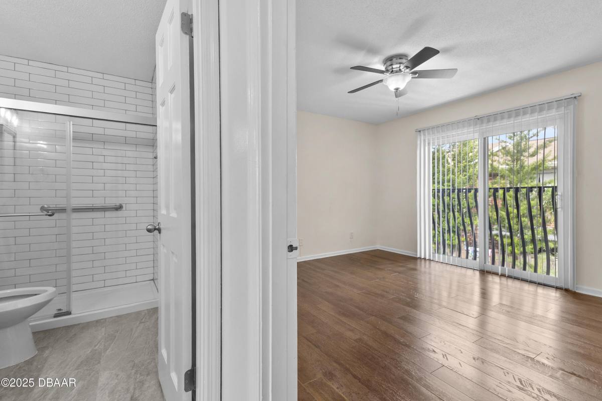 Townhouse for rent at 2200 S Palmetto Ave #2200B050, Daytona Beach, FL 32119
