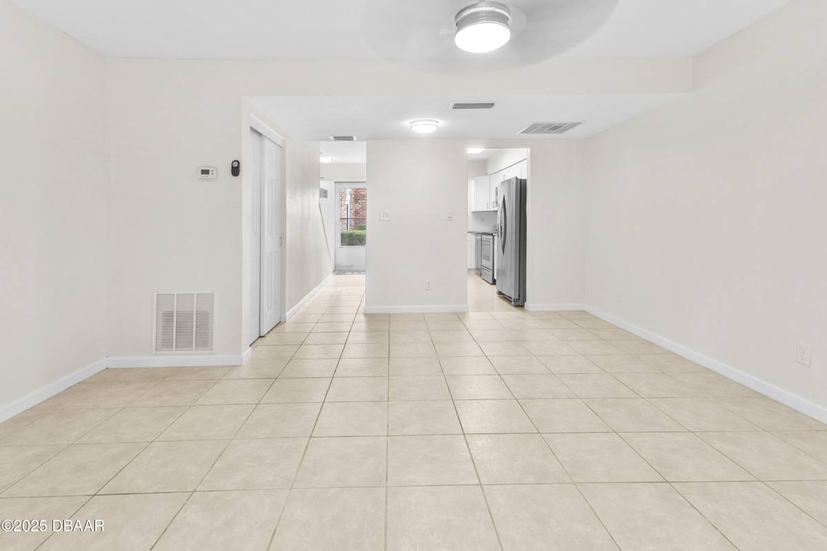 Townhouse for rent at 2200 S Palmetto Ave #2200B050, Daytona Beach, FL 32119