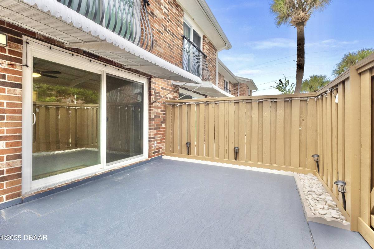 Townhouse for rent at 2200 S Palmetto Ave #2200B050, Daytona Beach, FL 32119