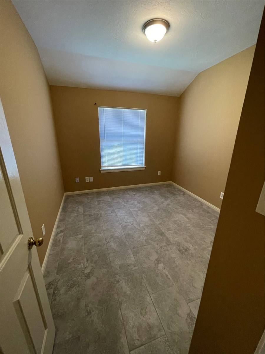 Apartment for rent at 5235 Sherilynn Dr, Spring, TX 77373