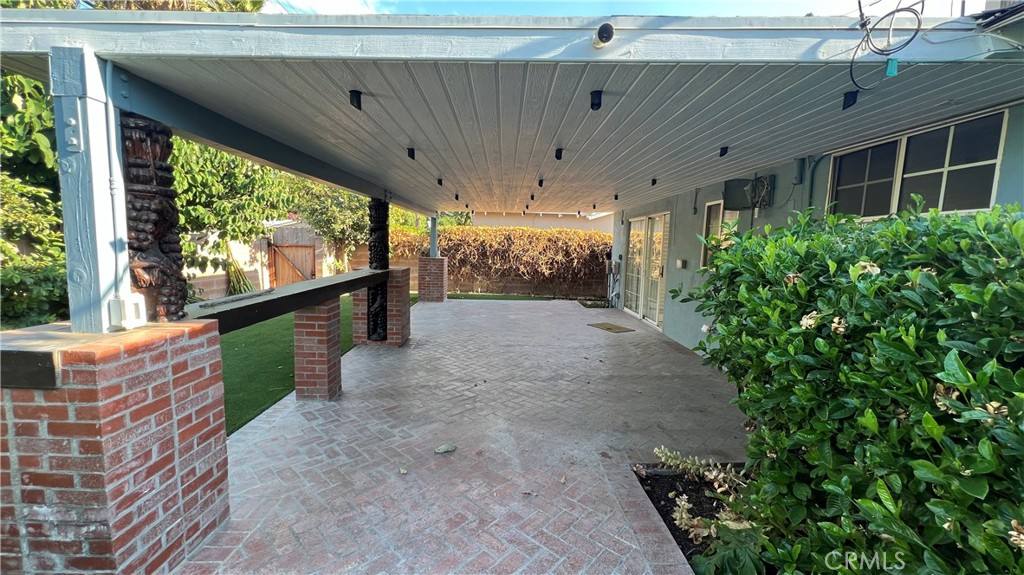 Apartment for rent at 7728 Sausalito Ave, Canoga Park, CA 91304