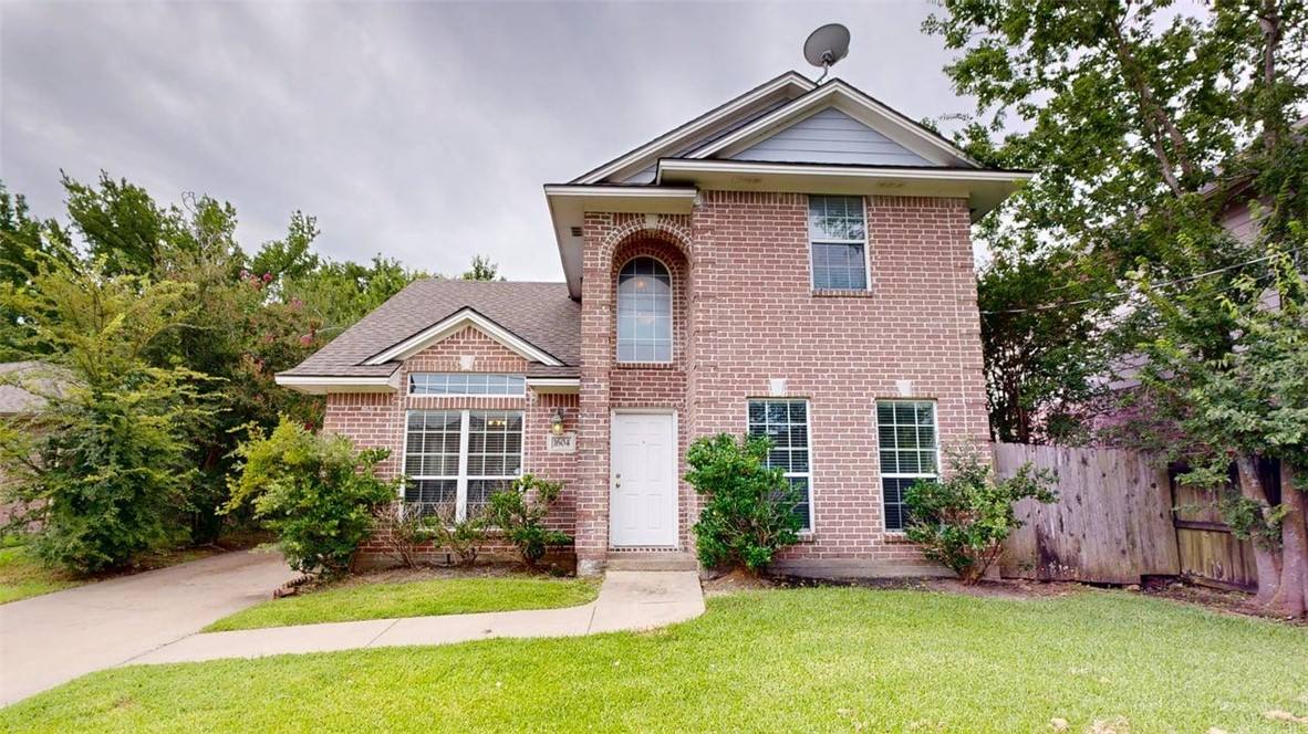 Apartment for rent at 1604 Park Place, College Station, TX 77840