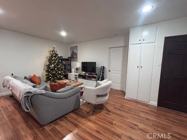 Apartment for rent at 12135 Valley Spring Lane #1, Studio City, CA 91604