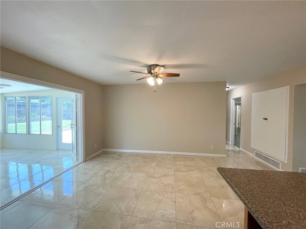 Apartment for rent at 23370 Schoolcraft St, West Hills, CA 91307