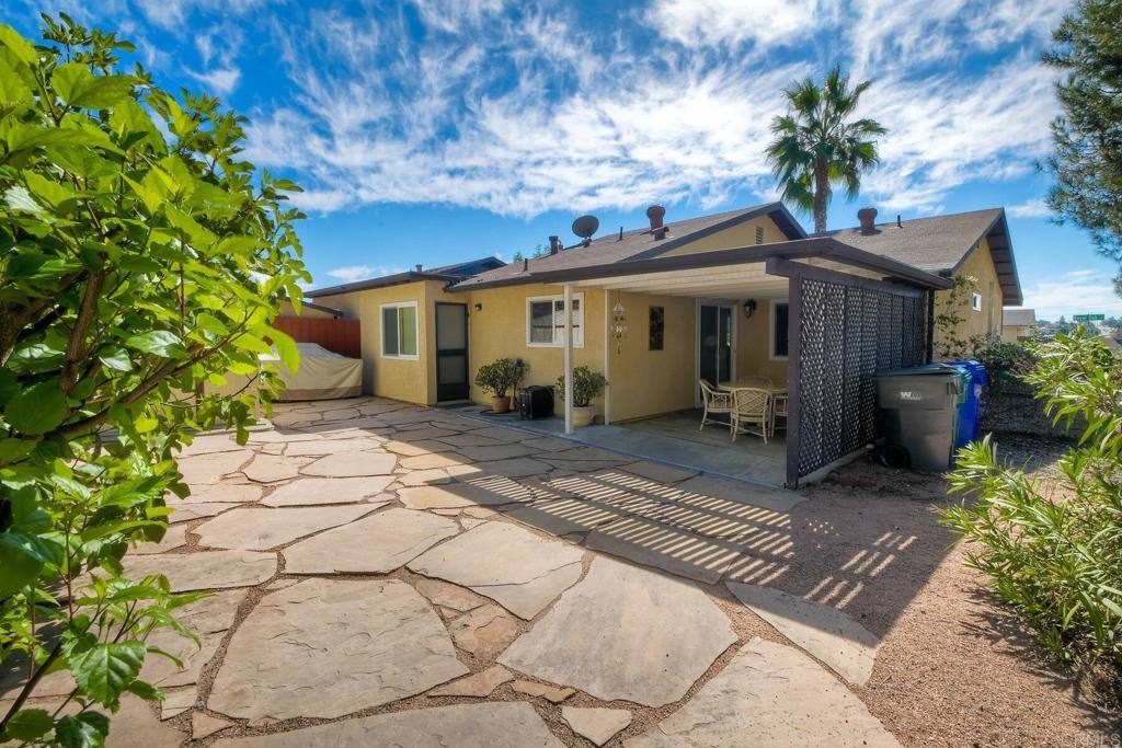 Apartment for rent at 4524 Royal Oak Dr, Oceanside, CA 92056