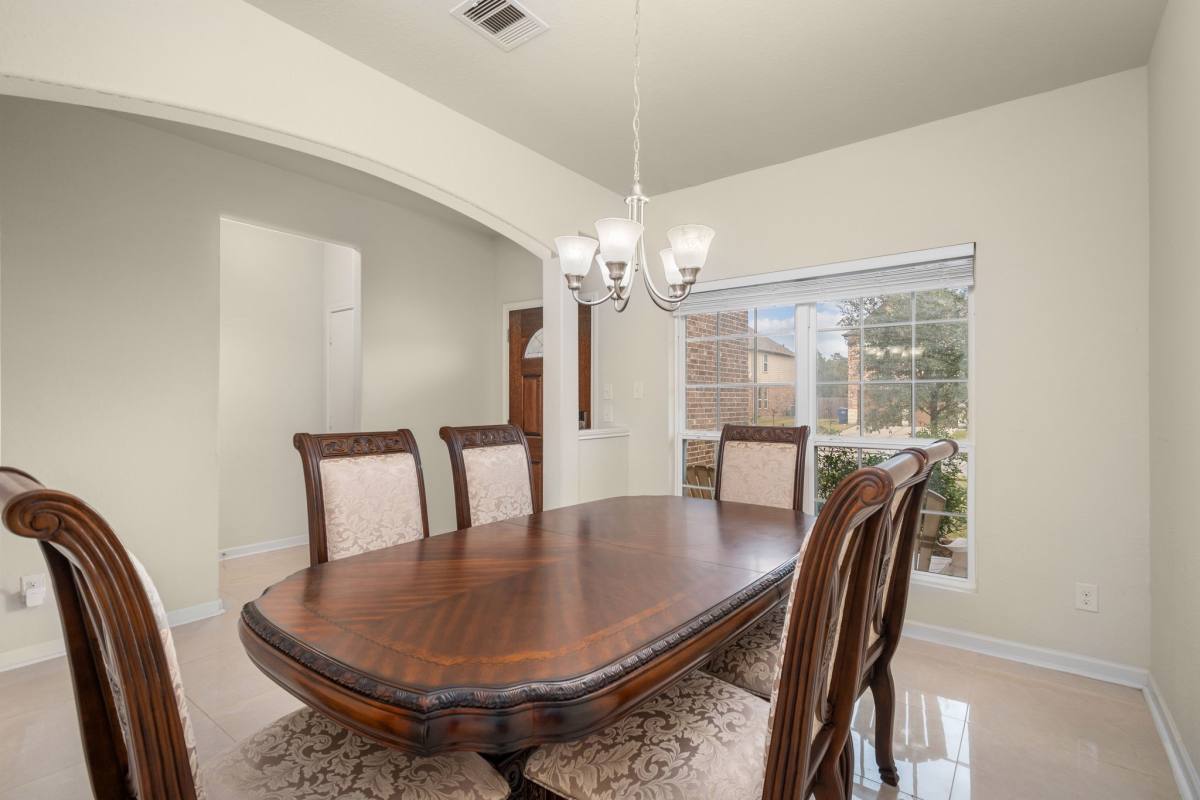 Apartment for rent at 2702 Elm Crossing Trail, Spring, TX 77386