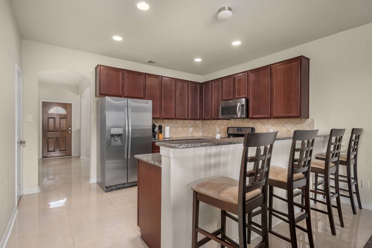 Apartment for rent at 2702 Elm Crossing Trail, Spring, TX 77386
