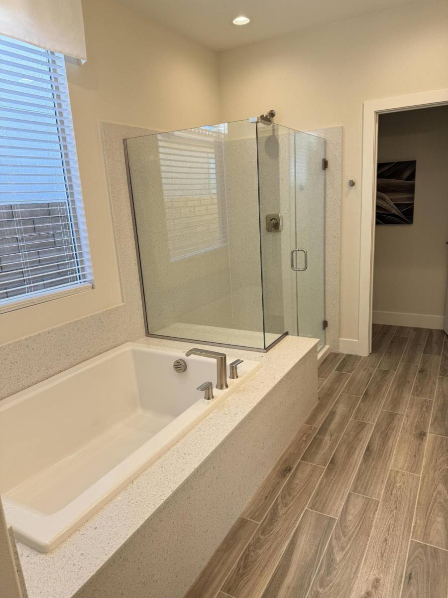Apartment for rent at 39912 Felicita Parkway, Palm Desert, CA 92211