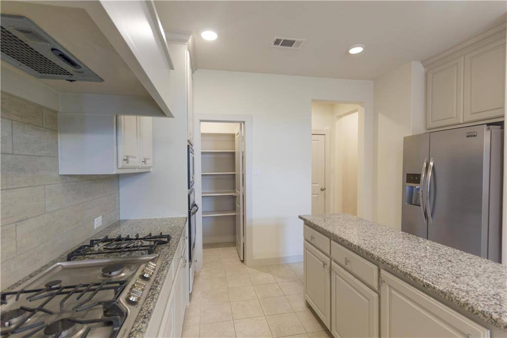 Townhouse for rent at 420 Texas Dr #420, Plano, TX 75075