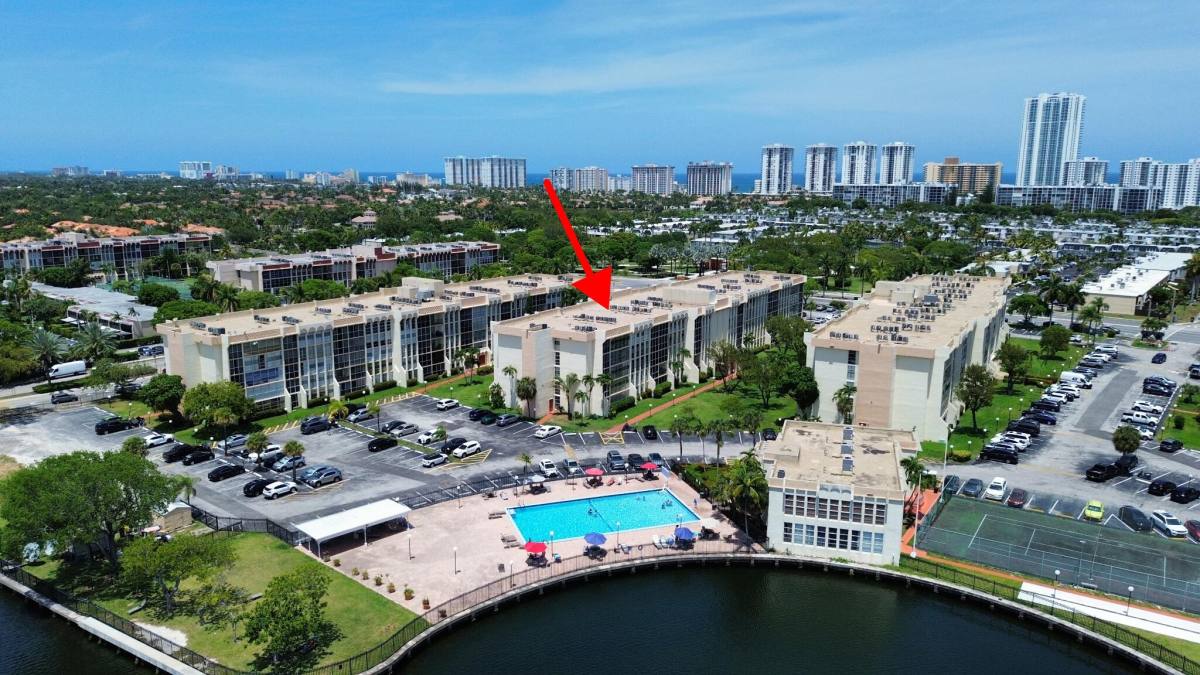 Apartment for rent at 851 Three Islands Blvd #102, Hallandale, FL 33009