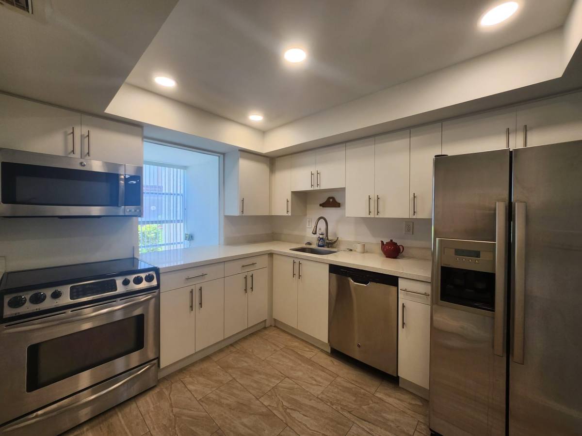 Apartment for rent at 851 Three Islands Blvd #102, Hallandale, FL 33009