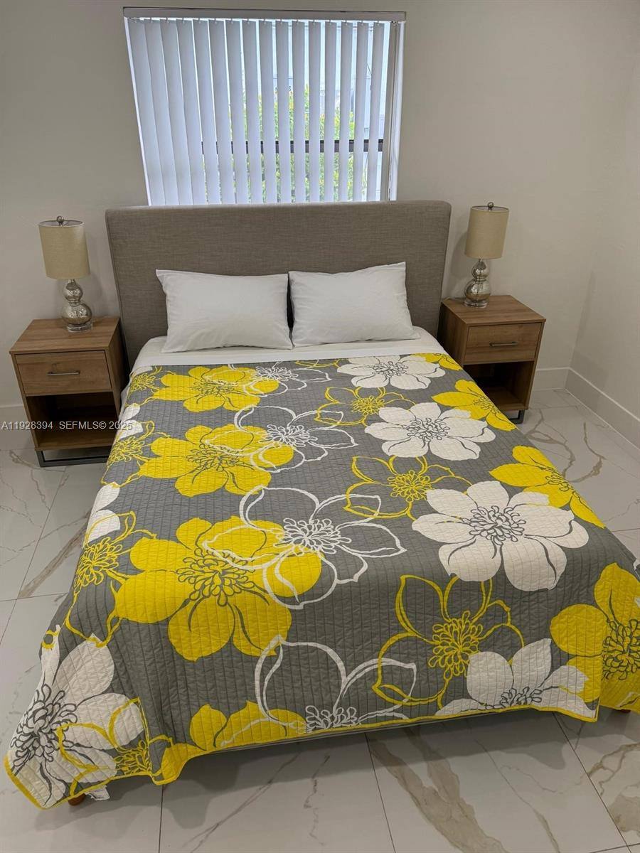 Apartment for rent at 208 NW 7th St #12, Hallandale, FL 33009