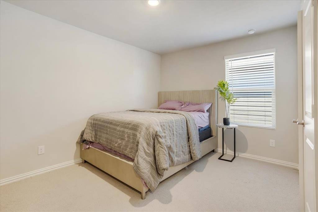 Apartment for rent at 3806 Richland Dr, Farmersville, TX 75442
