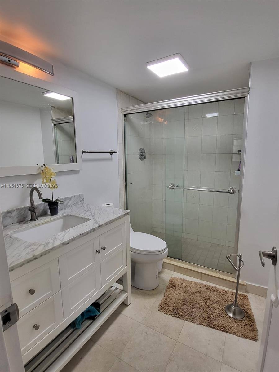 Apartment for rent at 3430 Galt Ocean Dr #702, Fort Lauderdale, FL 33308