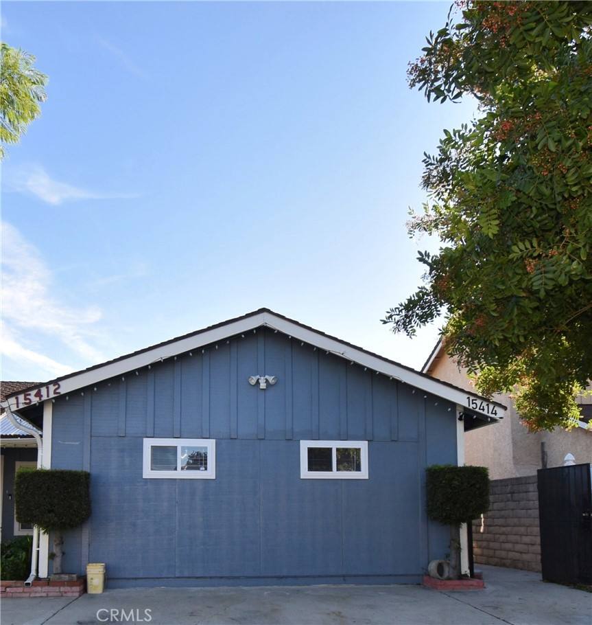 Apartment for rent at 15414 Kinzie St, North Hills, CA 91343
