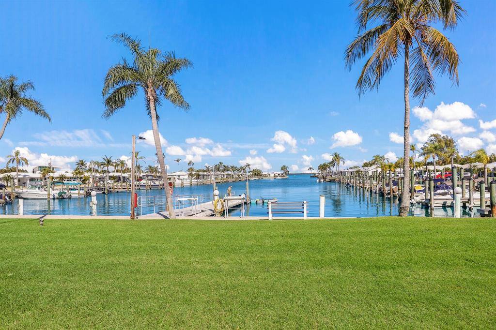 Apartment for rent at 573 Spanish Dr N #573, Longboat Key, FL 34228