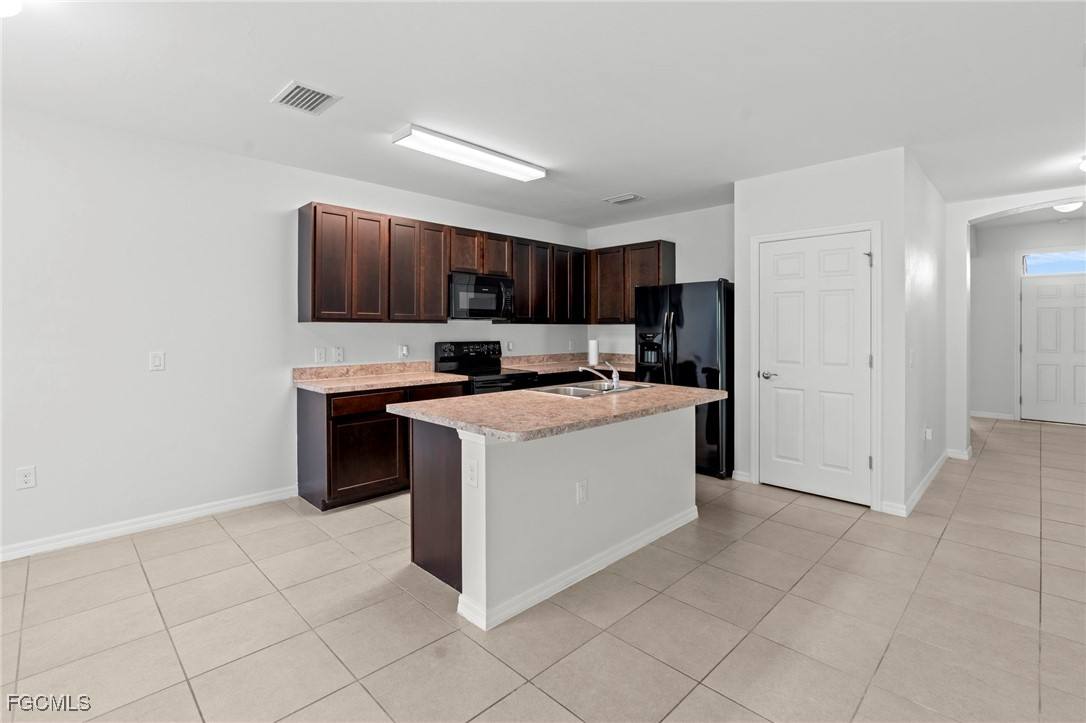 Apartment for rent at 2709 Loreto Court, Cape Coral, FL 33909