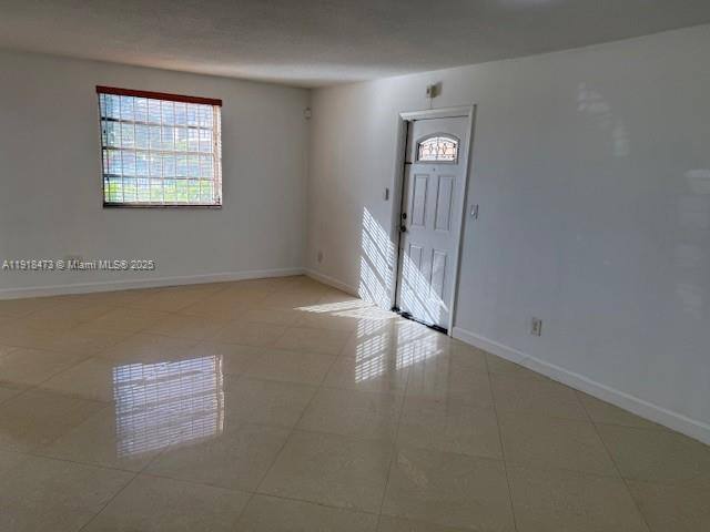 Condo for rent at 421 NE 1st St #119, Hallandale, FL 33009