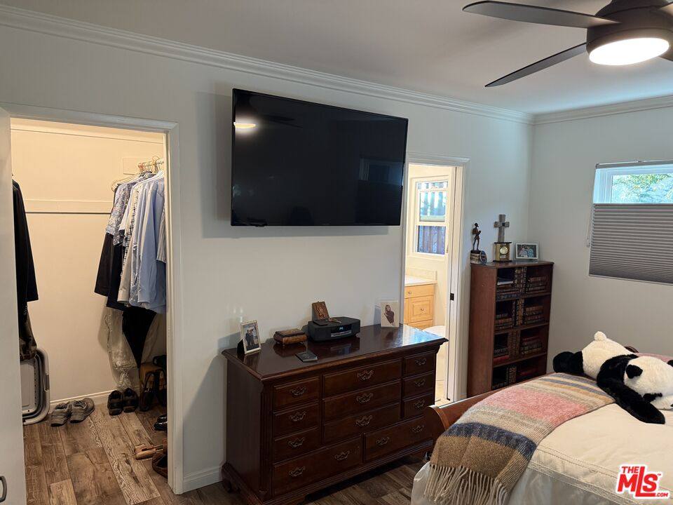 Apartment for rent at 15457 Moorpark St #6, Sherman Oaks, CA 91403