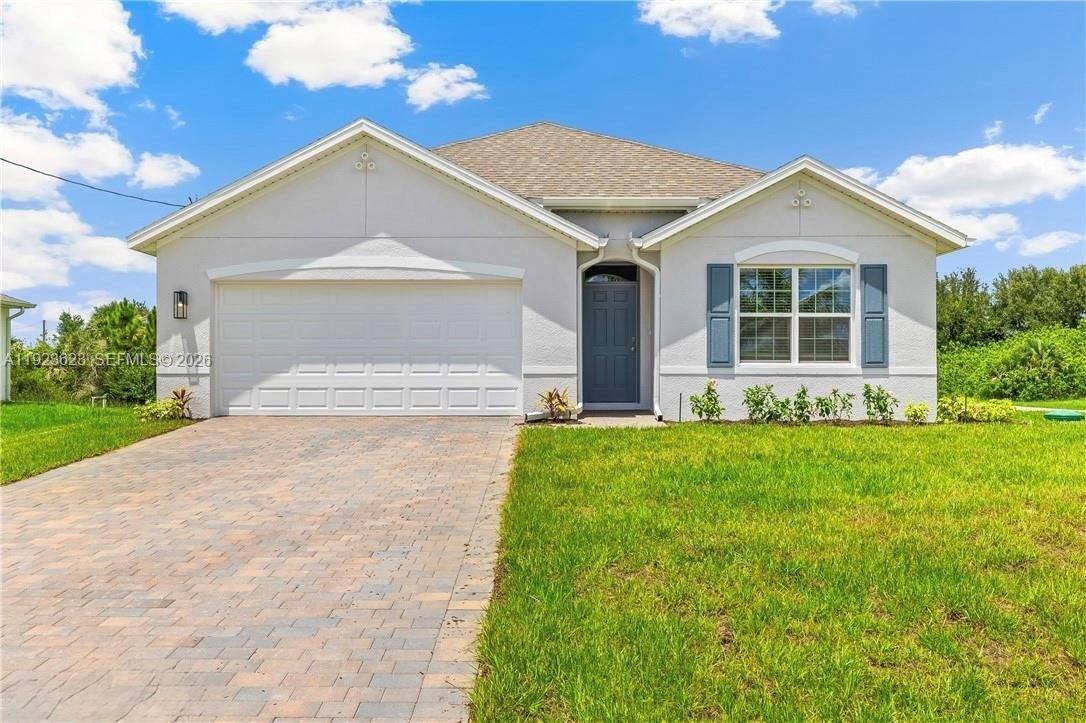 Apartment for rent at 3021 N Lakewood Rd, Labelle, FL 33935