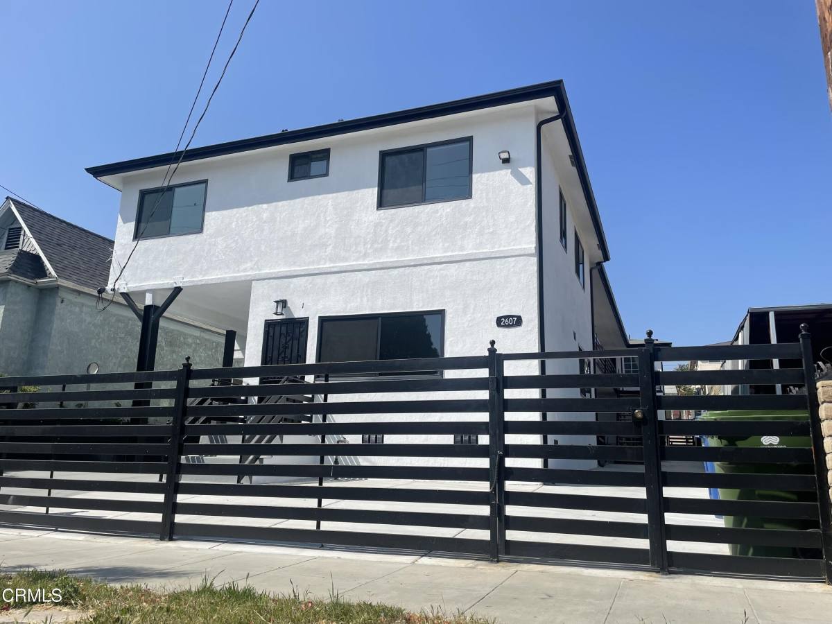 Apartment for rent at 2607 Pennsylvania Ave, Los Angeles, CA 90033