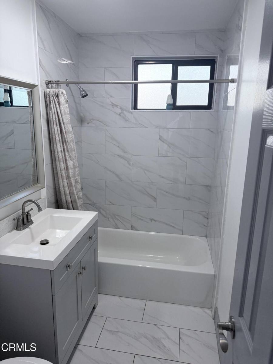 Apartment for rent at 2607 Pennsylvania Ave, Los Angeles, CA 90033