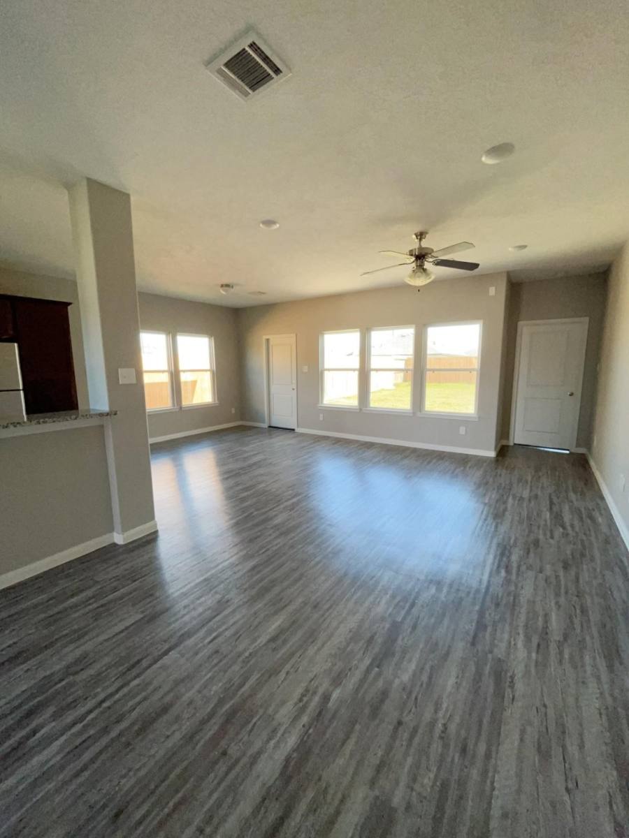 Apartment for rent at 51 County Rd 5102B #51, Cleveland, TX 77327