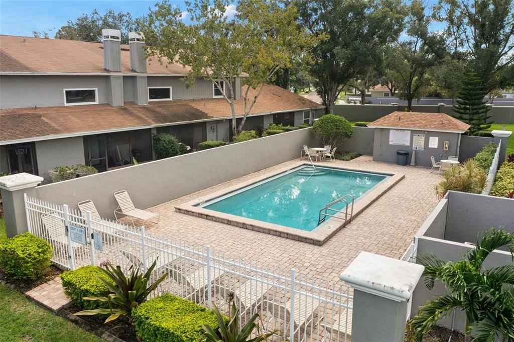 Townhouse for rent at 10125 Lake Oak Circle, Tampa, FL 33624