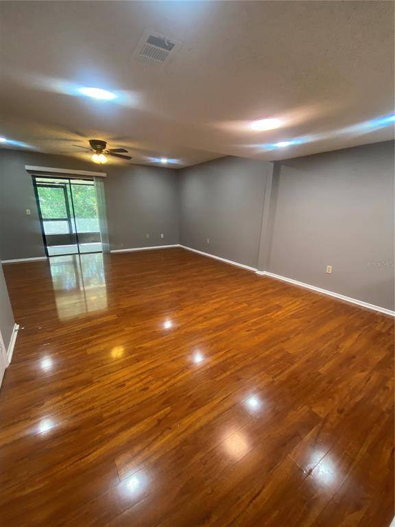Townhouse for rent at 10125 Lake Oak Circle, Tampa, FL 33624
