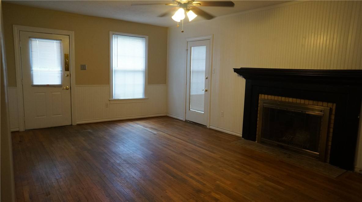 Apartment for rent at 1016 Puryear Dr, College Station, TX 77840