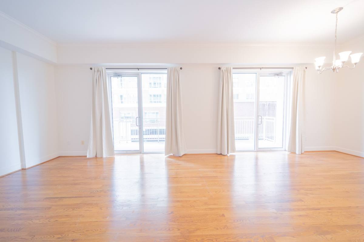 Condo for rent at 2520 Robinhood St #505, Houston, TX 77005
