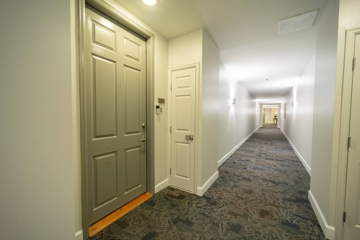 Condo for rent at 2520 Robinhood St #505, Houston, TX 77005
