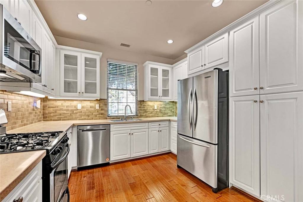 Apartment for rent at 82 Vintage #82, Irvine, CA 92620