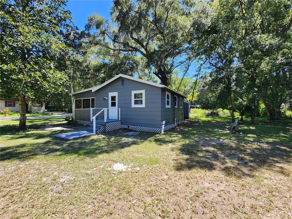 Apartment for rent at 106 SW 6th St #106, Micanopy, FL 32667