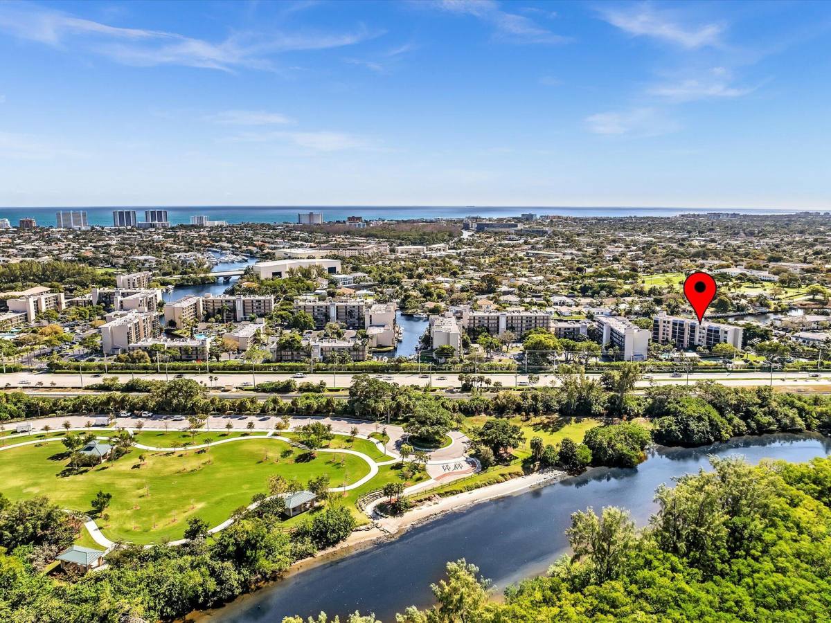 Condo for rent at 21 Royal Palm Way #3030, Boca Raton, FL 33432