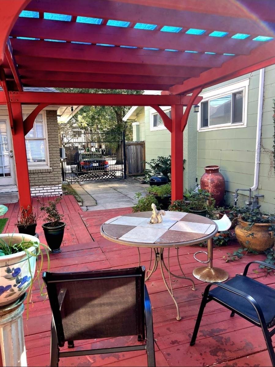 Apartment for rent at 2606 Stanford St #3, Houston, TX 77006