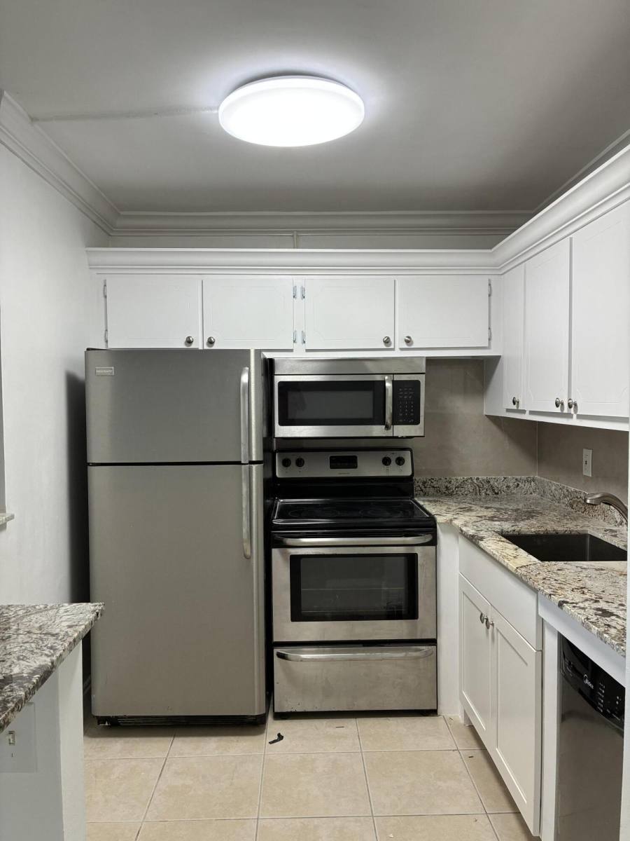 Apartment for rent at 650 Horizons Ave E #107, Boynton Beach, FL 33435