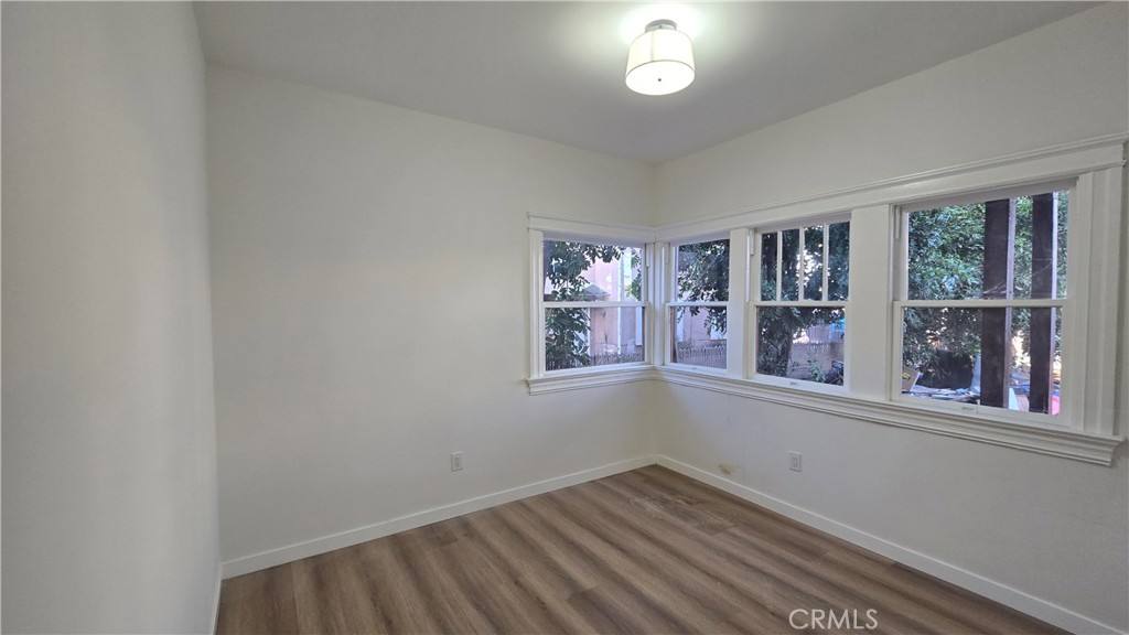 Apartment for rent at 1038 Beacon Ave, Los Angeles, CA 90015