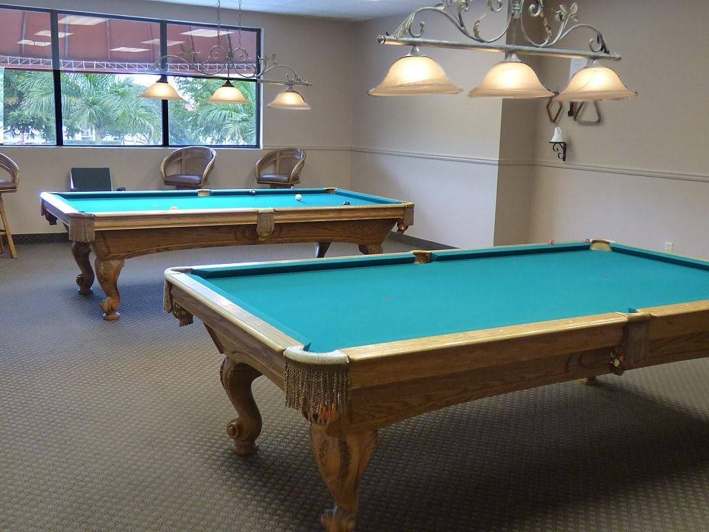 Apartment for rent at 9410 N Hollybrook Lake Dr #303, Hollywood, FL 33025